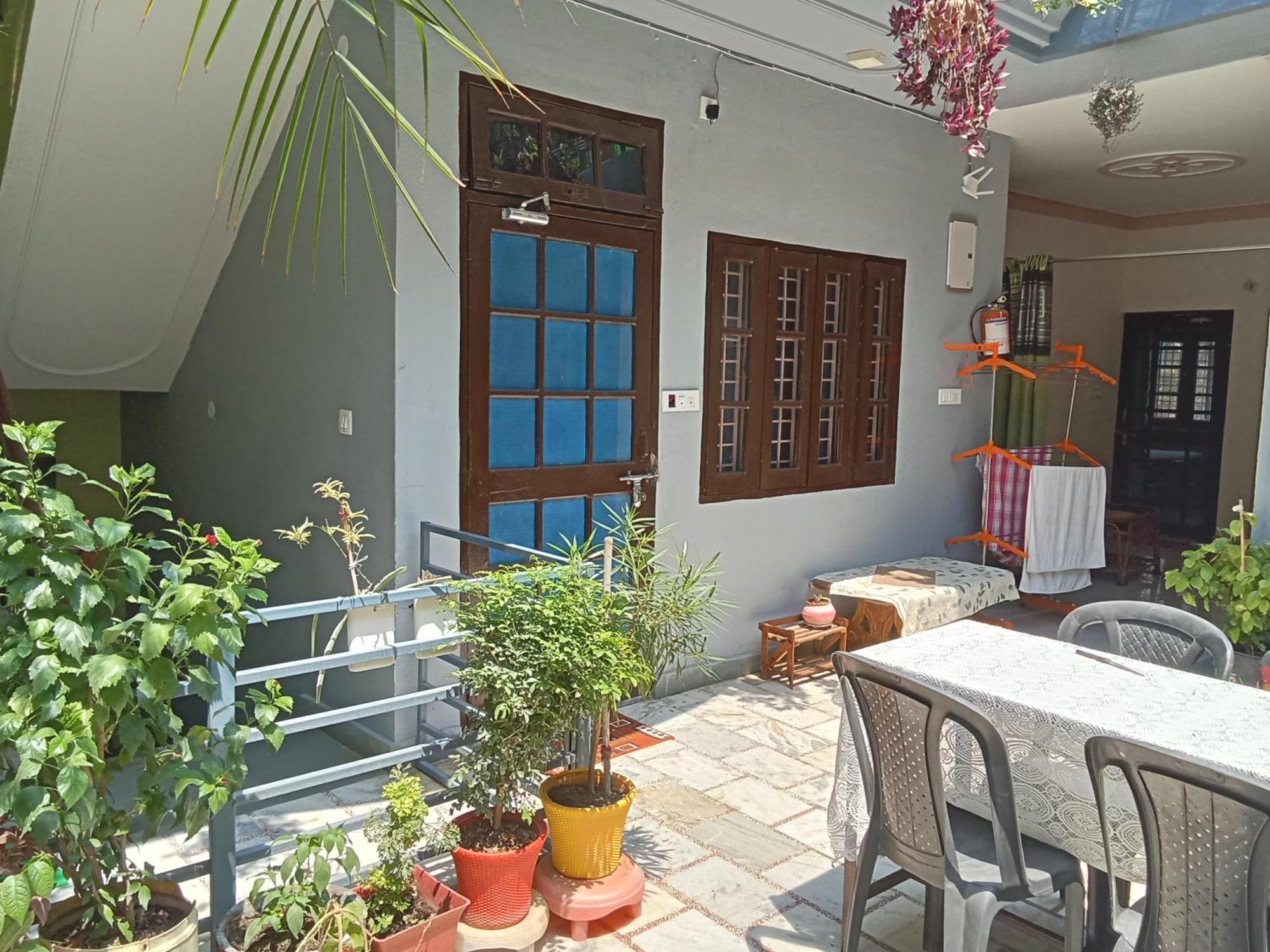 Gungun Homestay Rishikesh Exterior photo